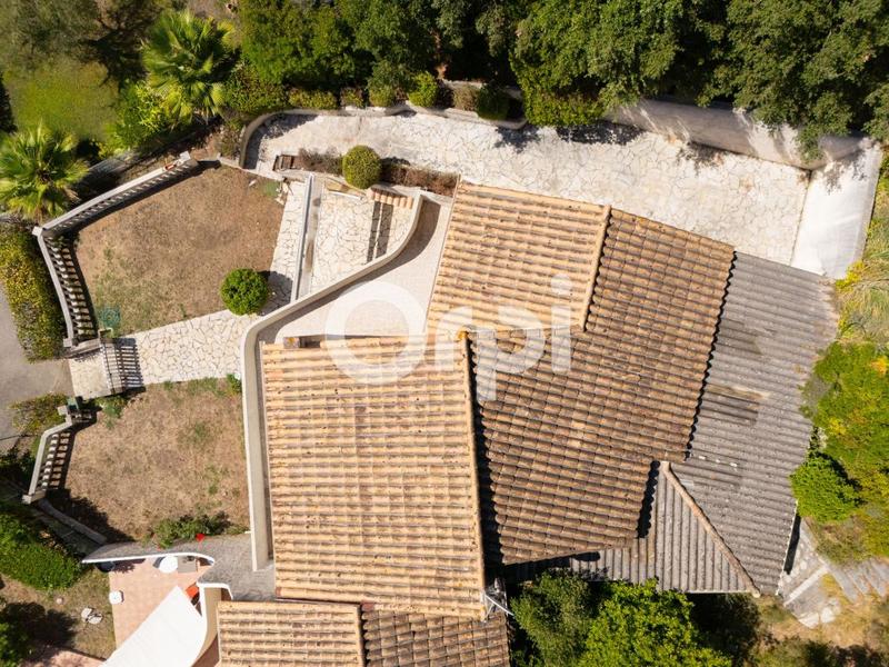 Maison - 153 m² - 4 pièces