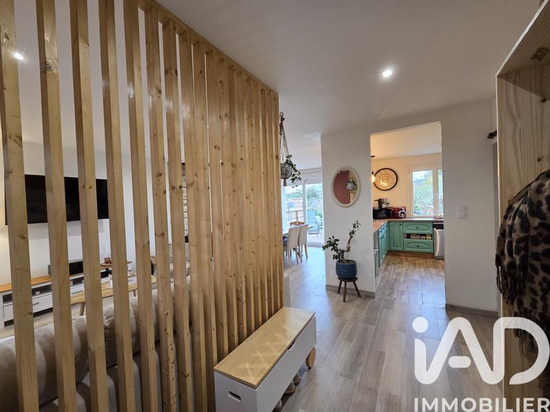 Maison - 111 m² - 5 pièces