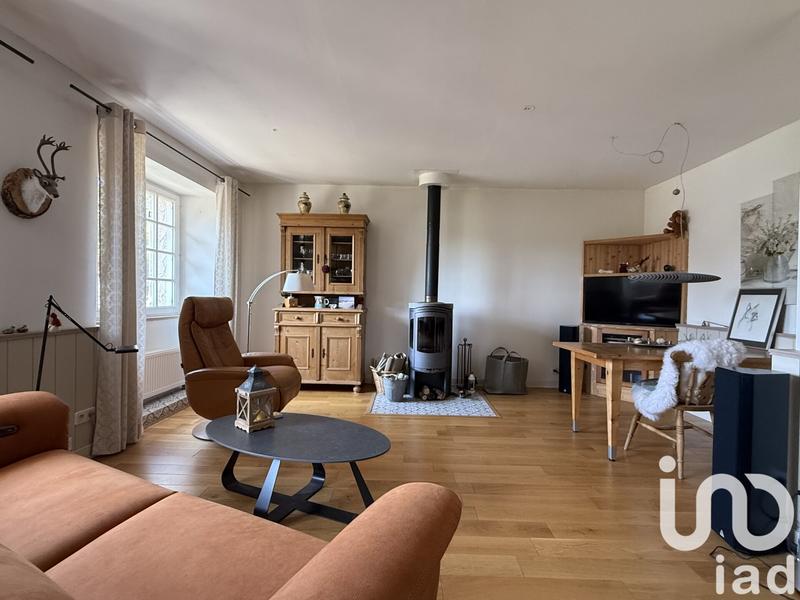 Maison - 233 m² - 6 pièces
