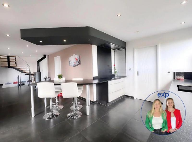 Propriété - 183 m² - 7 pièces