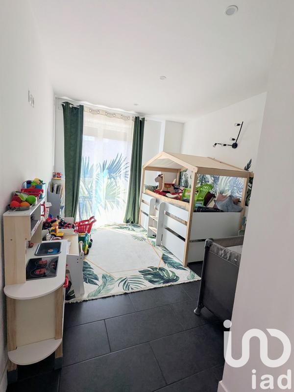 Appartement - 84 m² - 4 pièces