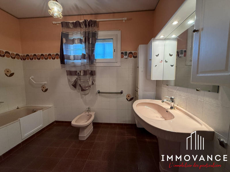 Villa - 120 m² - 4 pièces