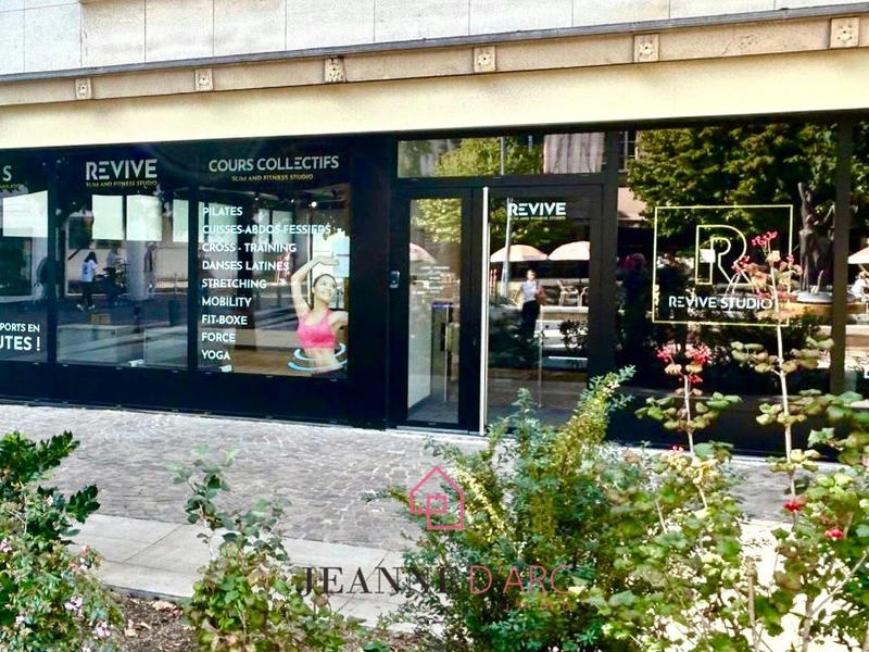 Local commercial - 522 m²