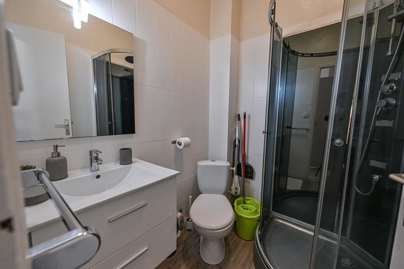 Appartement - 80 m² - 4 pièces