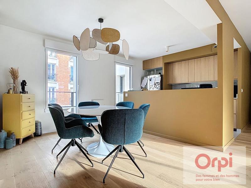 Appartement - 93 m² - 4 pièces