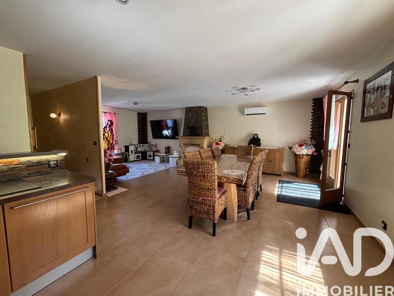 Maison - 137 m² - 5 pièces