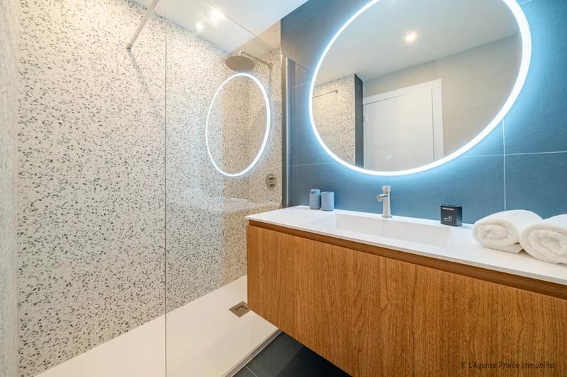 Appartement - 61 m² - 2 pièces