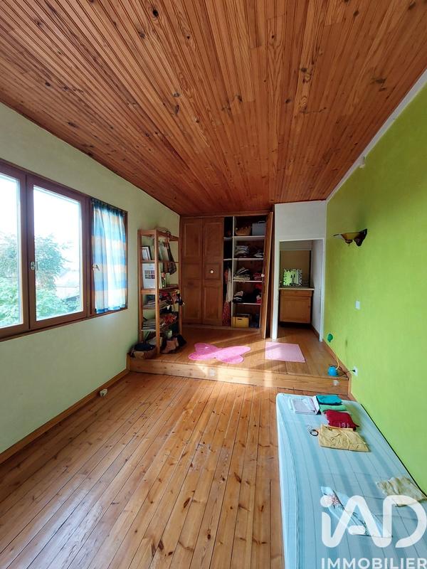 Maison - 284 m² - 11 pièces