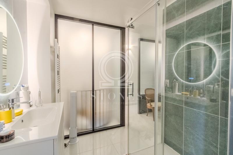 Appartement - 102 m² - 3 pièces