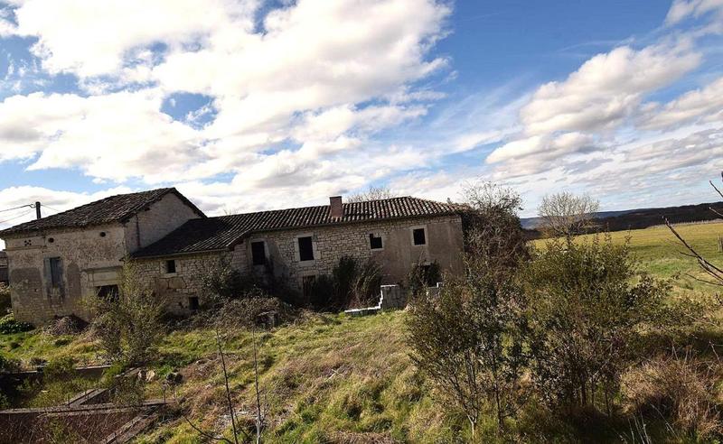 Corps de ferme - 224 m² - 4 pièces