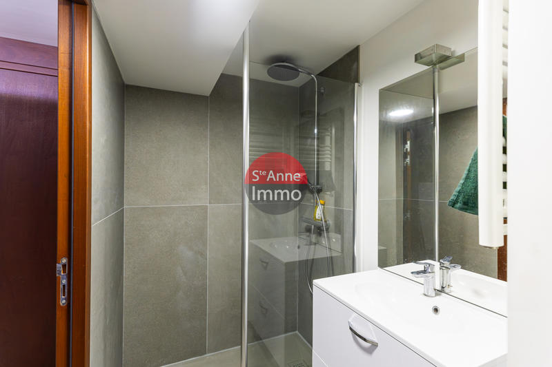 Maison - 197 m² - 7 pièces