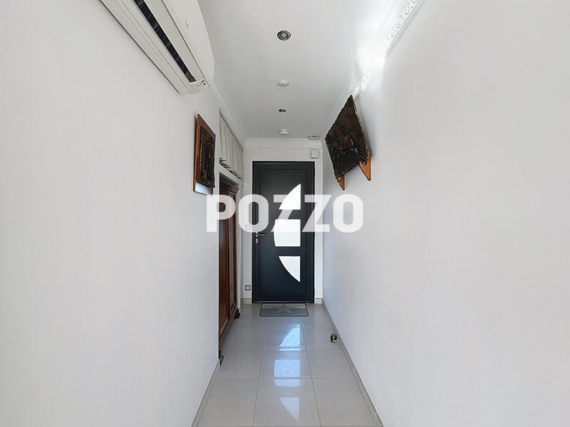 Maison - 101 m² - 5 pièces