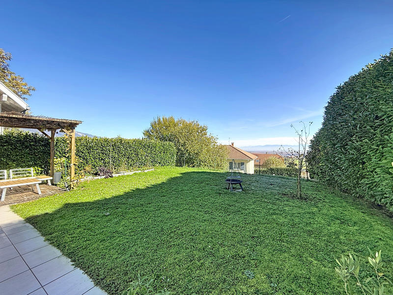 Maison - 152 m² - 6 pièces