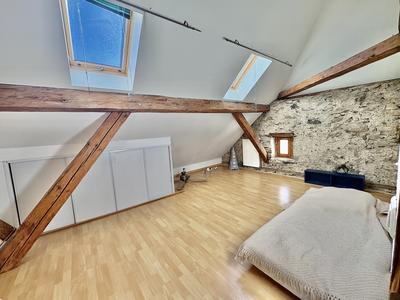 Duplex - 200 m² - 5 pièces