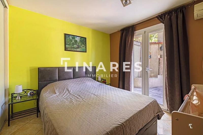 Villa - 167 m² - 6 pièces