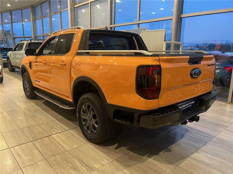 Ford Ranger IV Double Cabine Dca 2.0 Ecoblue 205 Ch s&amp;S Bva10 E-4wd Wildtrak