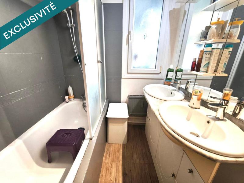 Appartement - 85 m² - 5 pièces