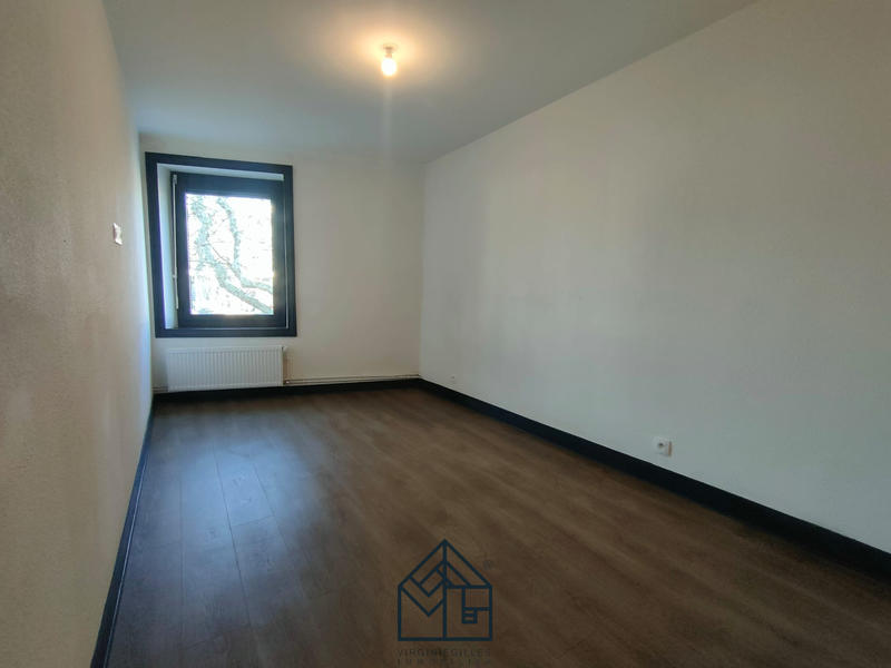 Maison - 111 m² - 4 pièces