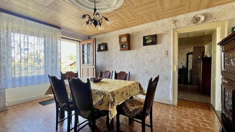 Maison - 100 m² - 5 pièces