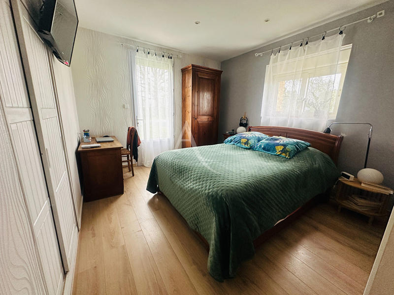 Maison - 98 m² - 5 pièces