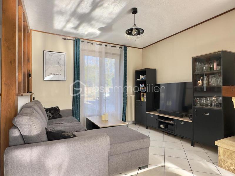 Maison traditionnelle - 130 m² - 6 pièces