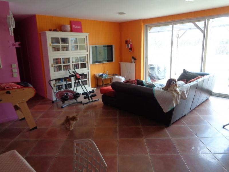 Maison - 170 m² - 10 pièces