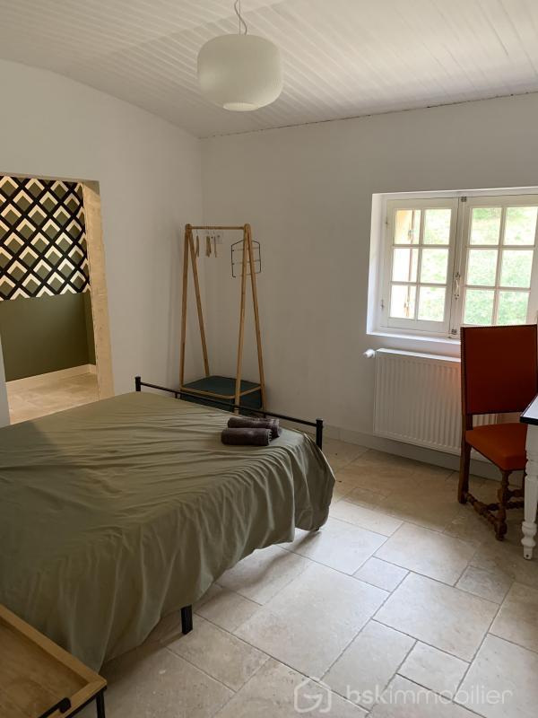 Propriété - 252 m² - 7 pièces