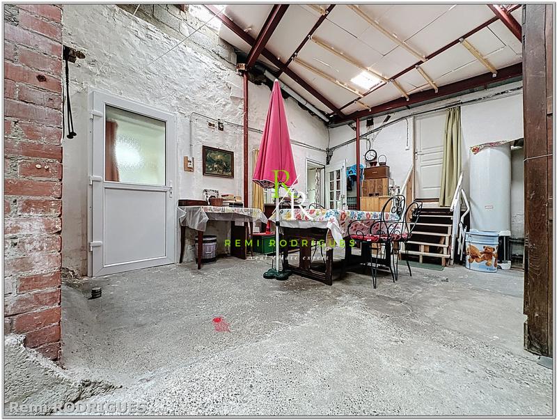 Maison - 165 m² - 10 pièces