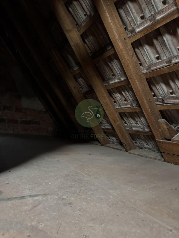 Maison - 92 m² - 5 pièces