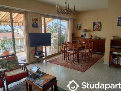 Appartement - 74 m² - 3 pièces