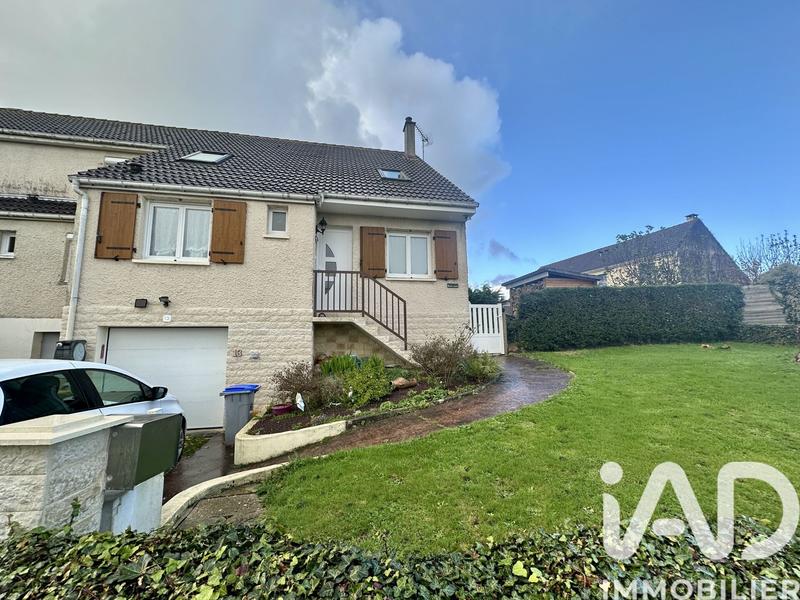 Maison - 103 m² - 5 pièces