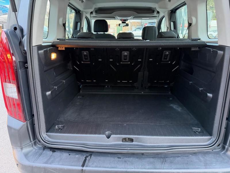 Peugeot Rifter Allure 1.5 Blue Hdi 100 Standard