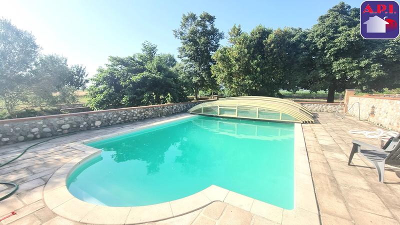 Corps de ferme - 223 m² - 5 pièces