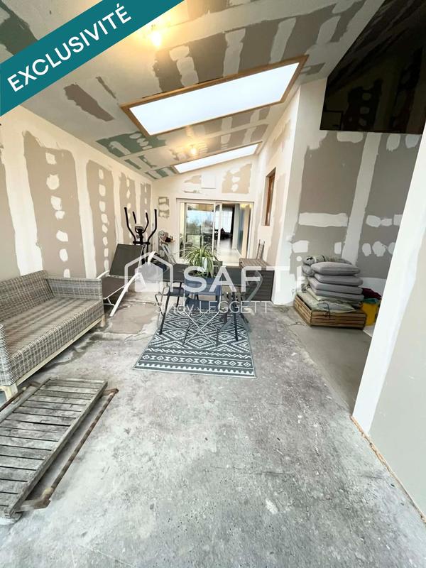 Maison - 201 m² - 7 pièces