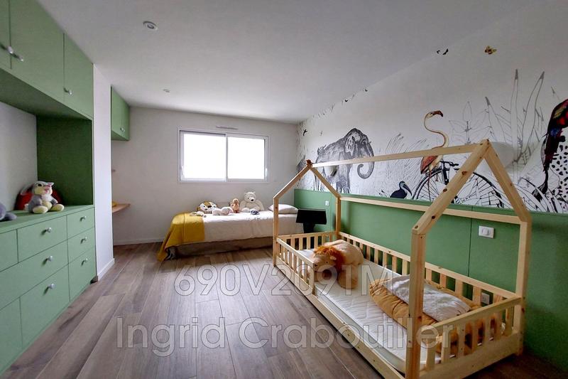 Maison - 180 m² - 6 pièces