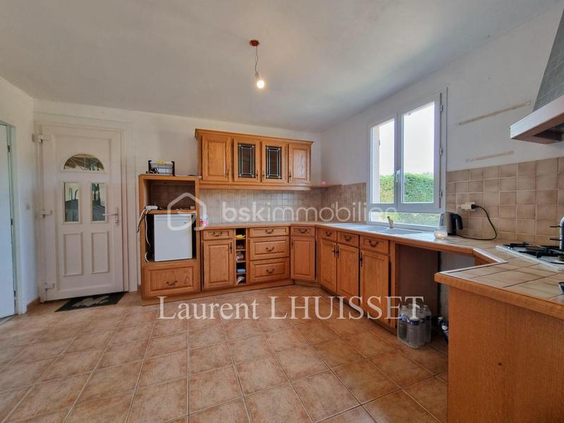 Maison traditionnelle - 131 m² - 6 pièces