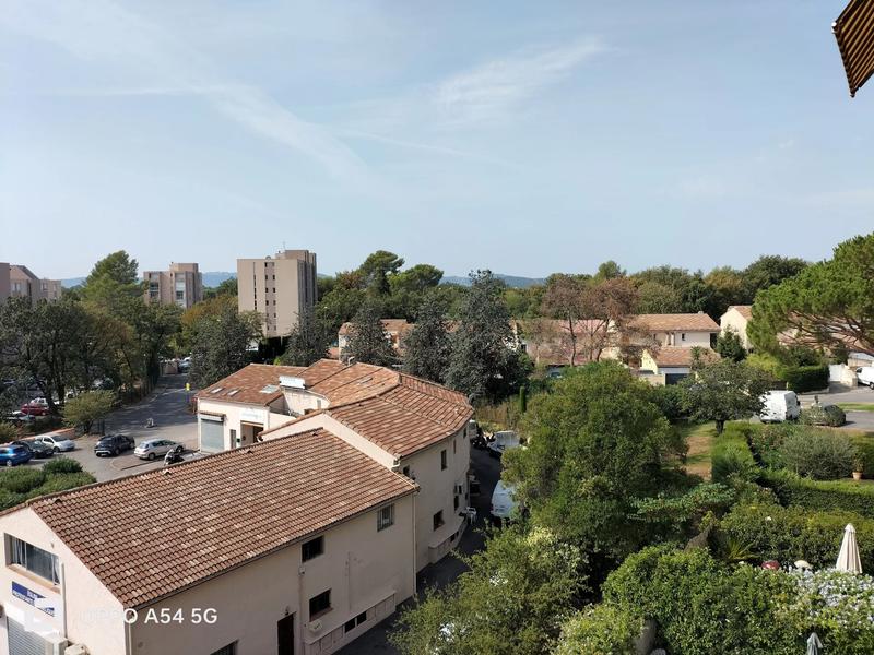 Appartement - 94 m² - 4 pièces