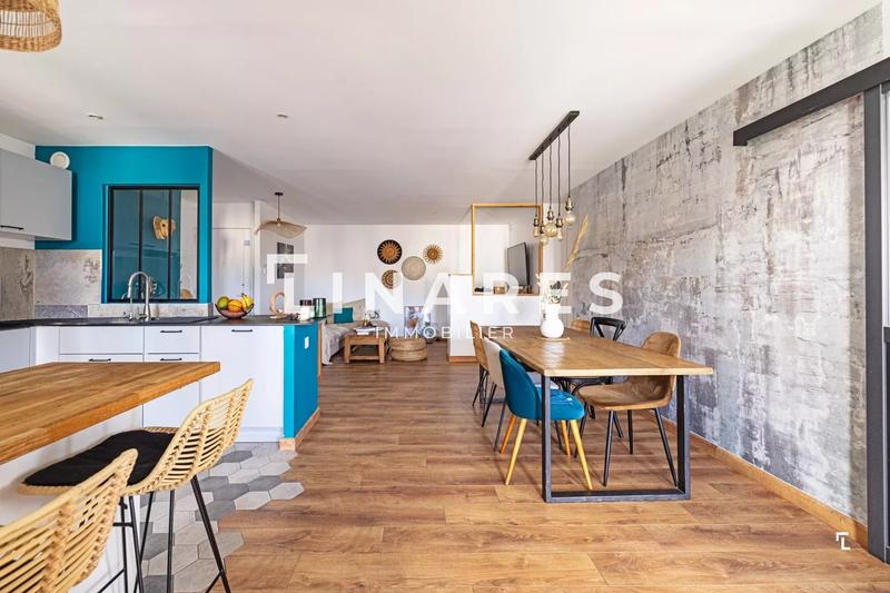 Appartement - 83 m² - 4 pièces