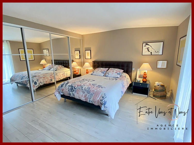 Maison ancienne - 220 m² - 7 pièces