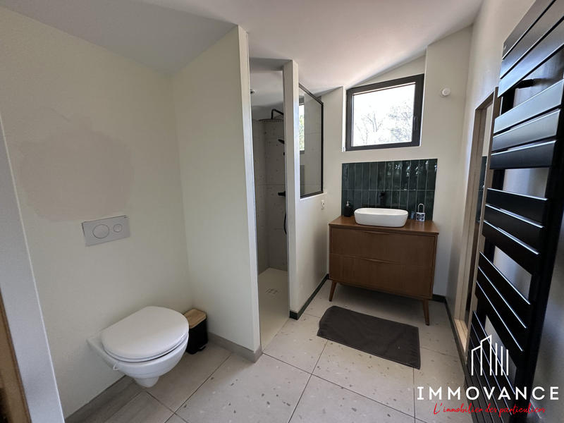 Maison contemporaine - 264 m² - 6 pièces