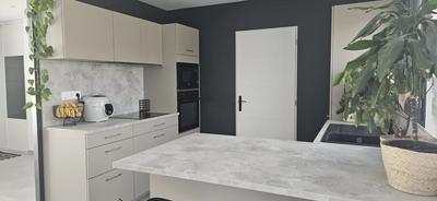 Maison - 90 m² - 4 pièces