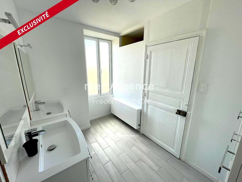 Maison - 194 m² - 6 pièces