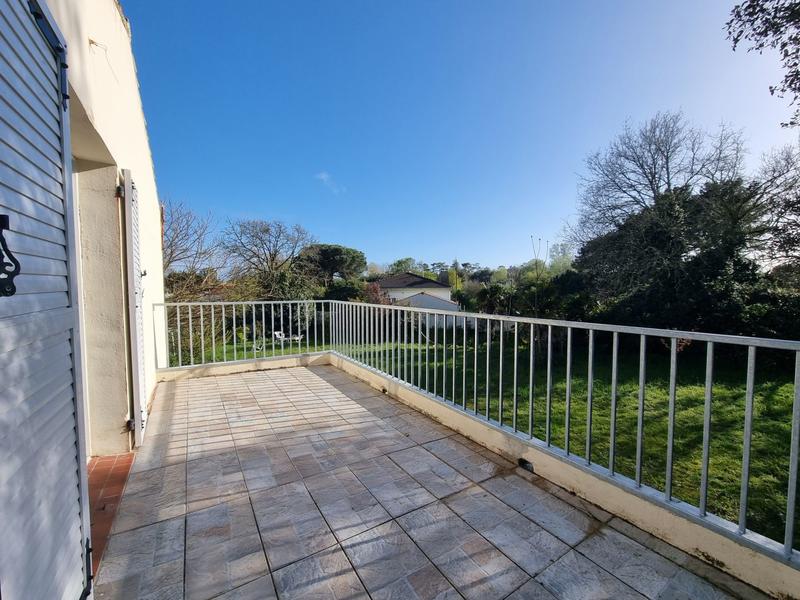 Maison - 148 m² - 6 pièces