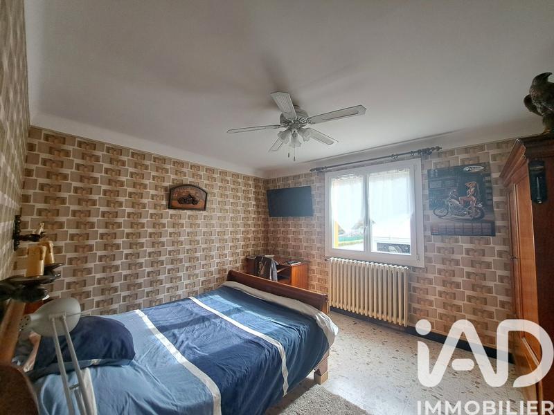 Maison - 200 m² - 11 pièces