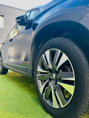 Peugeot 2008 BlueHDi 100 Allure