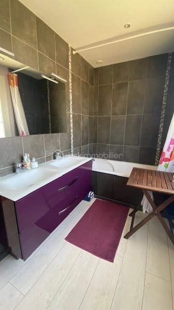 Maison - 115 m² - 6 pièces