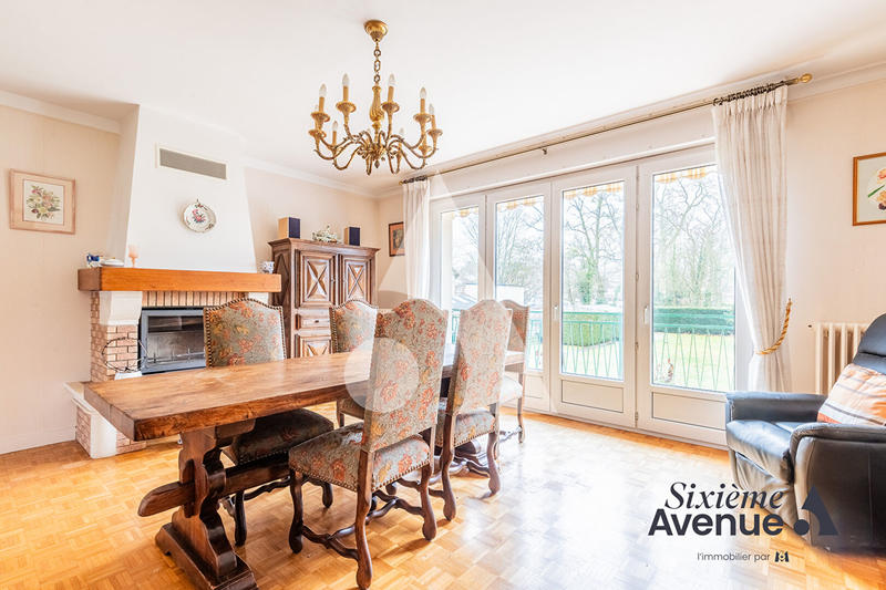 Maison - 123 m² - 6 pièces