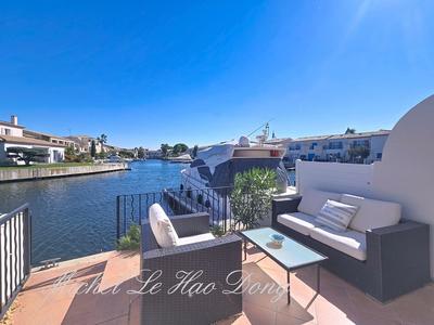 Maison - 64 m² - 3 pièces