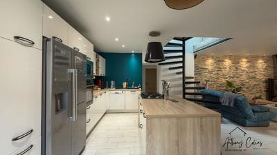 Maison - 105 m² - 4 pièces