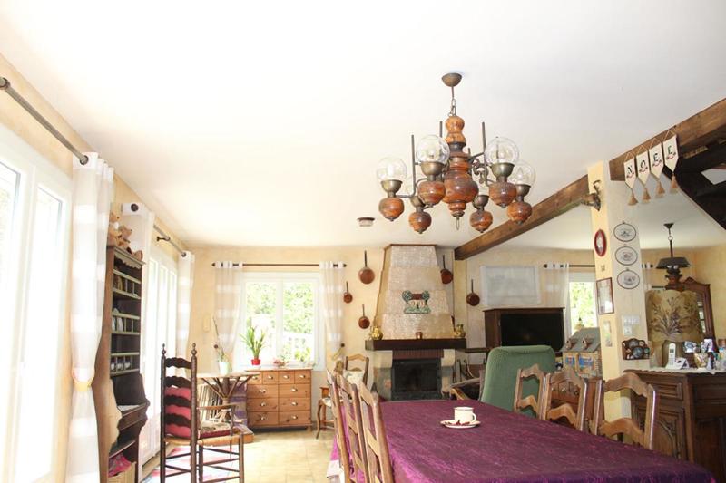 Maison - 152 m² - 7 pièces